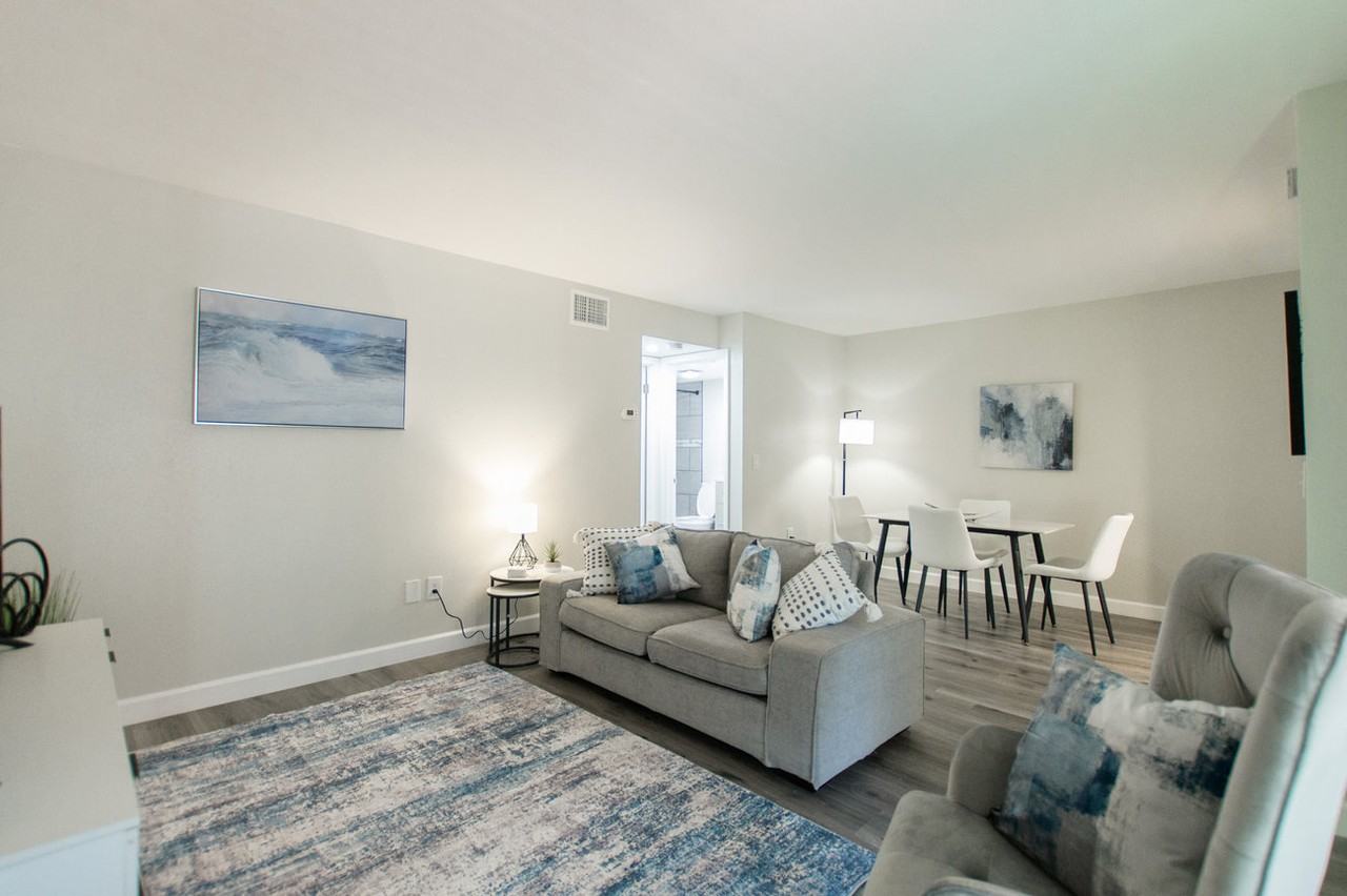 124 North Jefferson Avenue - Photo 7 of 19