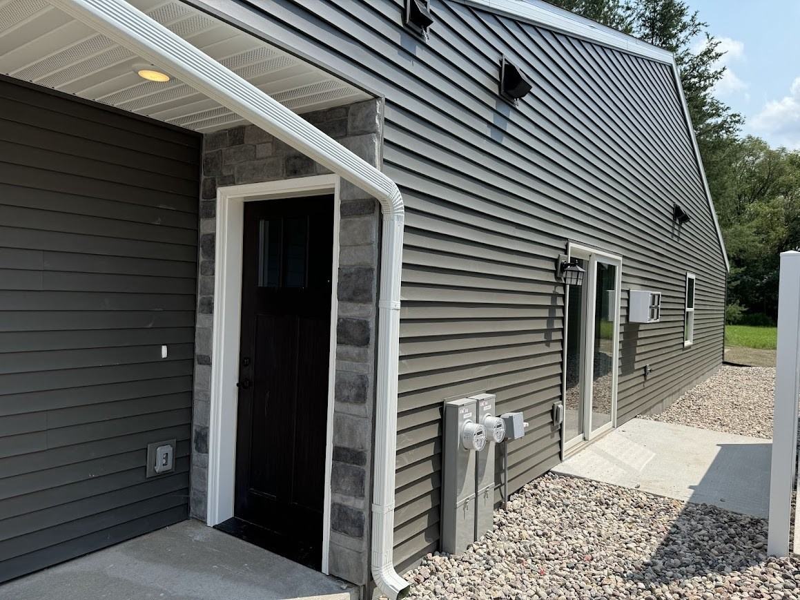 Rosalie Duplexes - Photo 2 of 19