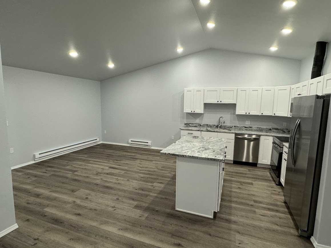 Rosalie Duplexes - Photo 6 of 19