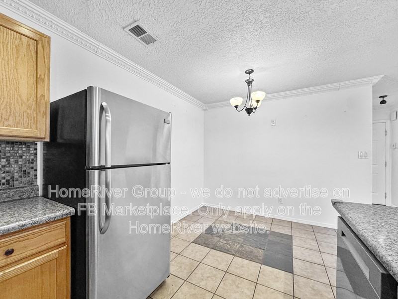 728 Mesa Del Rio St Nw - Photo 3 of 21