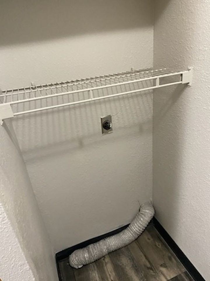 2701 S. Emporia St. - Photo 7 of 50