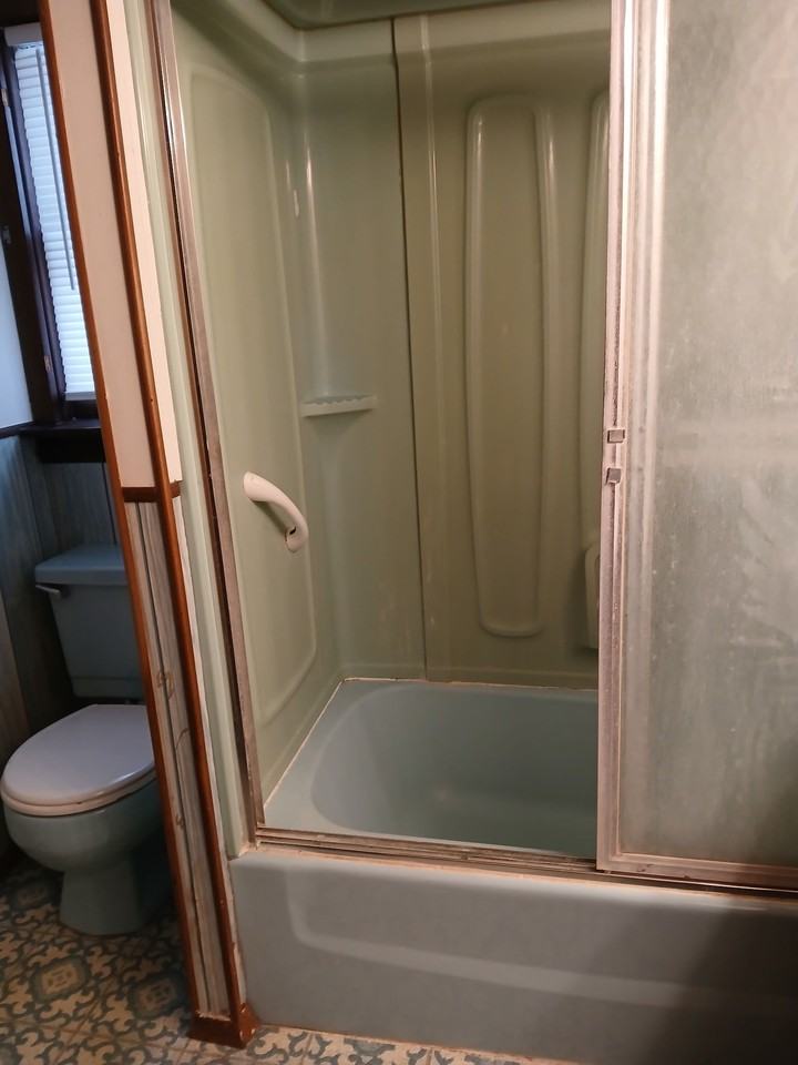 407 Sanders Ave - Photo 6 of 10