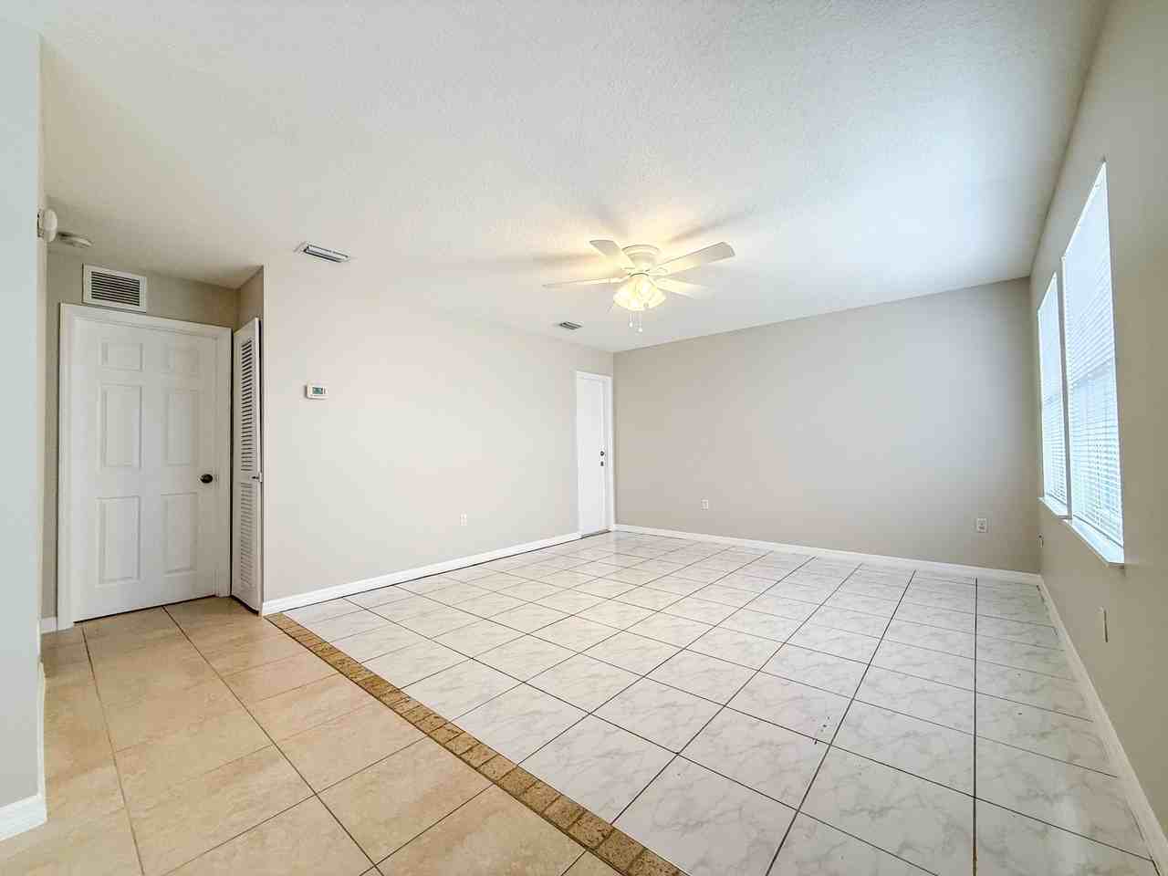 2717 Richard Road - Photo 2 of 14