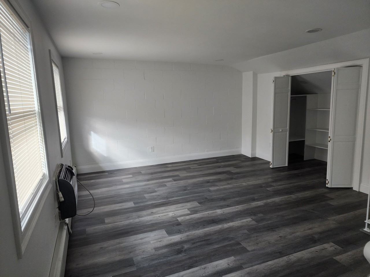 17 Maple Avenue - Photo 2 of 8