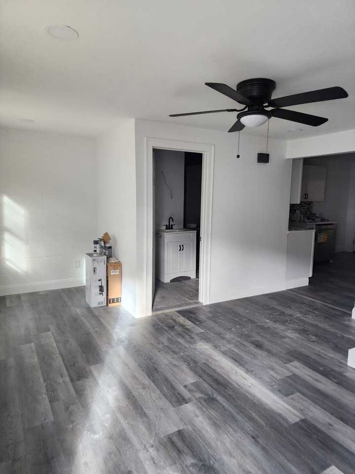 17 Maple Avenue - Photo 5 of 8