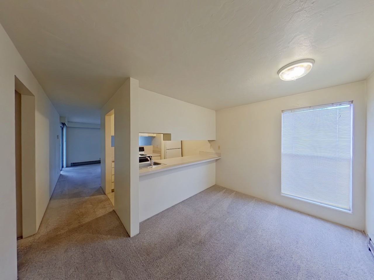 Cascadia - Photo 4 of 20