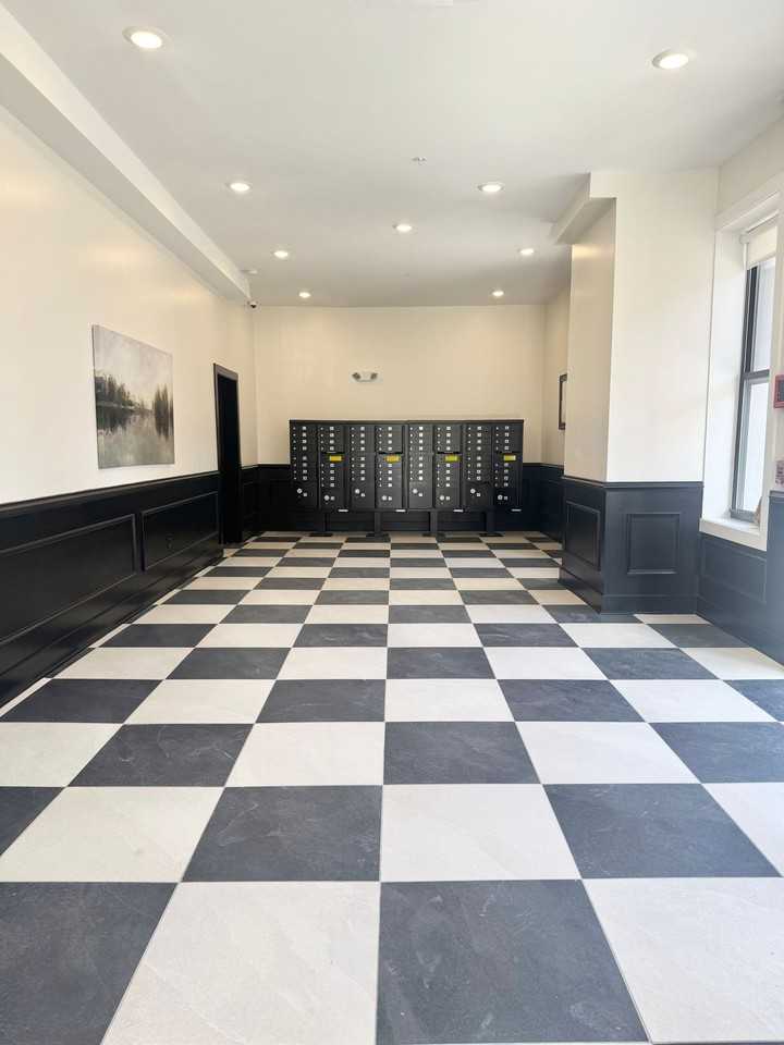 1422 N 8th St - Photo 7 of 24