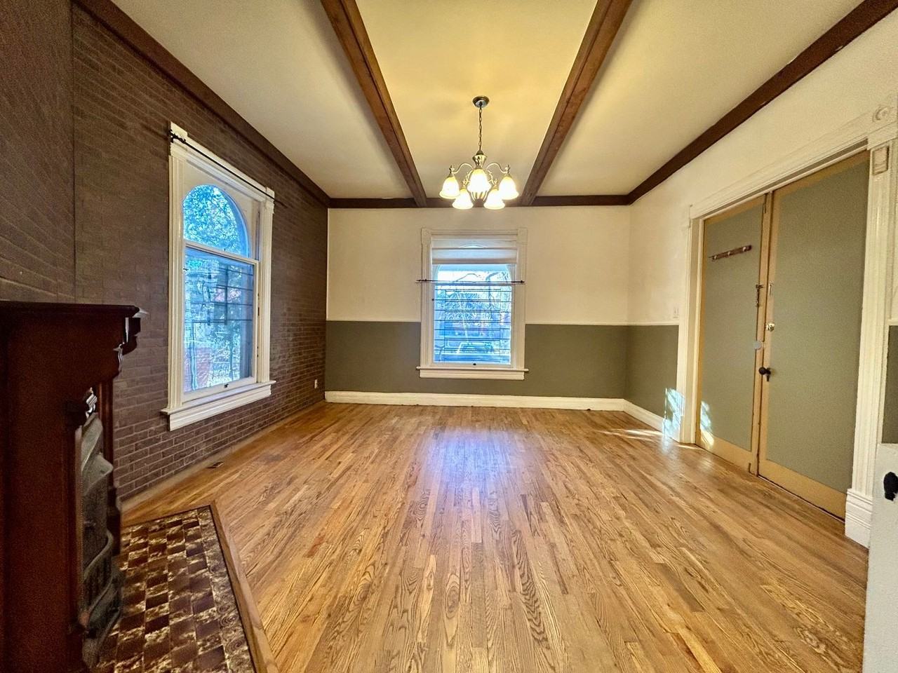 1654 Gaylord St - Photo 4 of 25