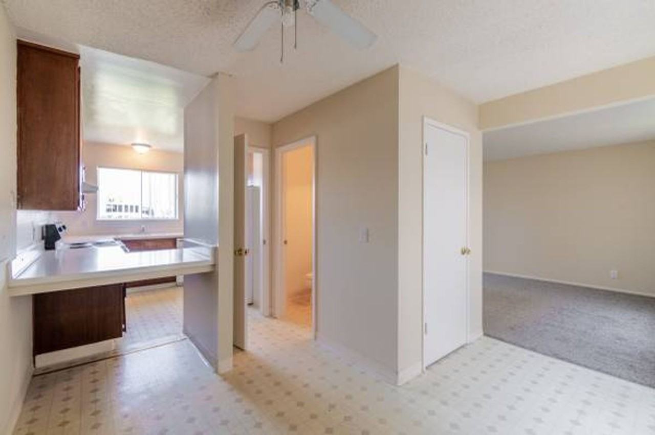 Menker Ave - Photo 7 of 12