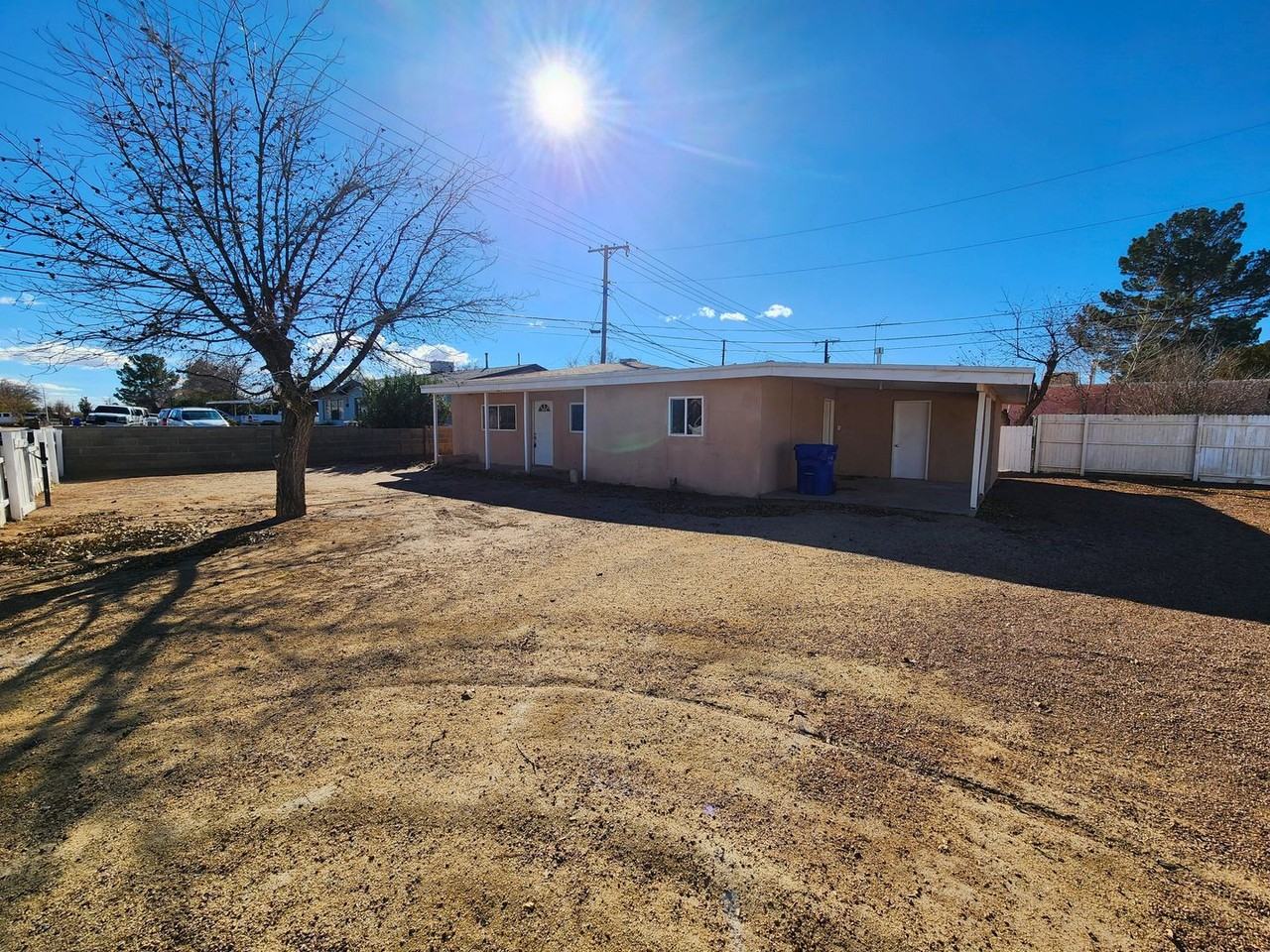 1417 5th St - Photo 5 of 24