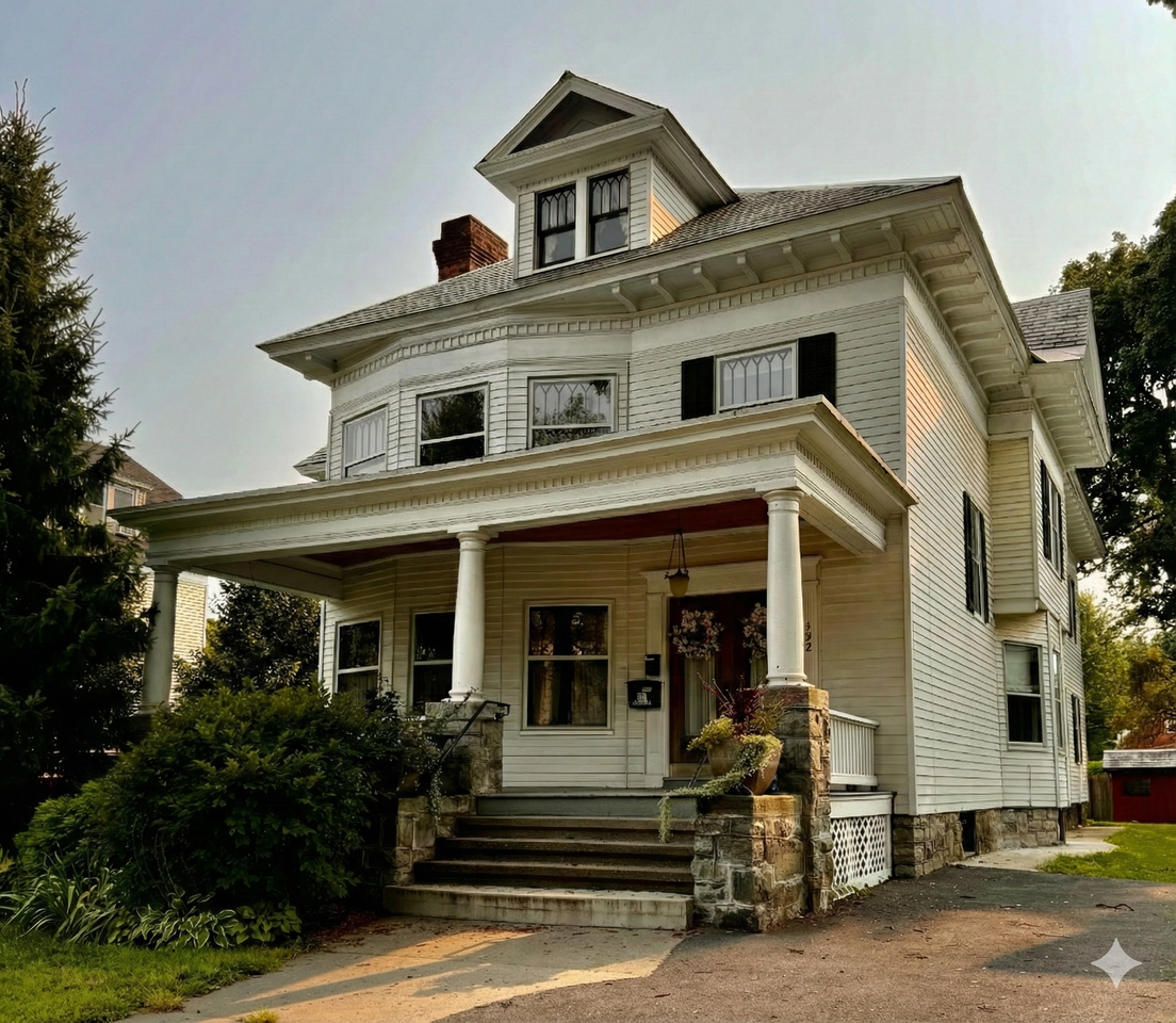 492 Glen St #1 - Photo 6 of 6