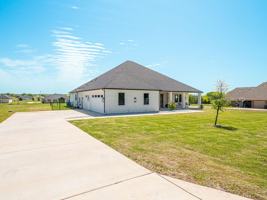 featured image of 1515 Malone Dr