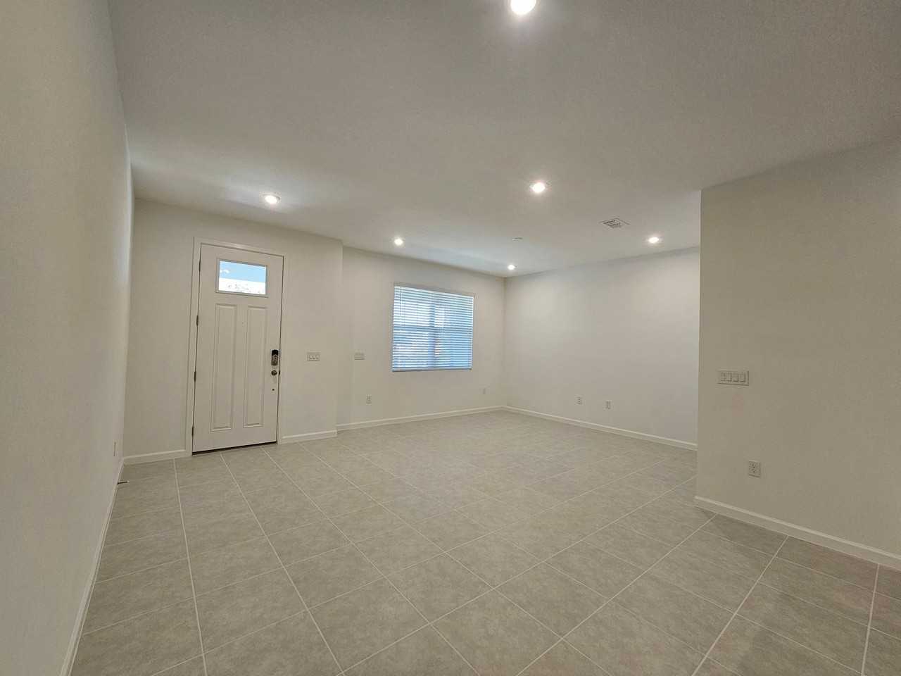 132 132 Royal Ranch Rd - Photo 4 of 29