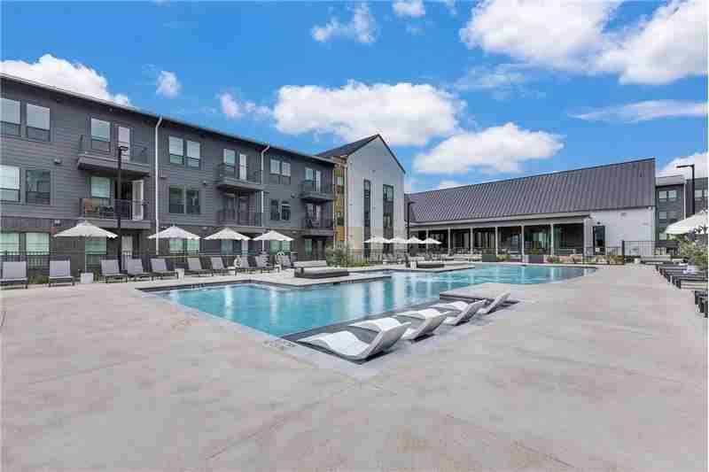 3800 N A W Grimes Blvd #B7-50