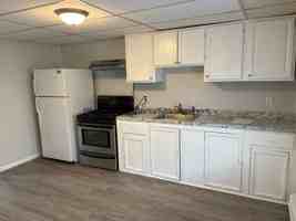 featured image of 1 Langsberries Ave