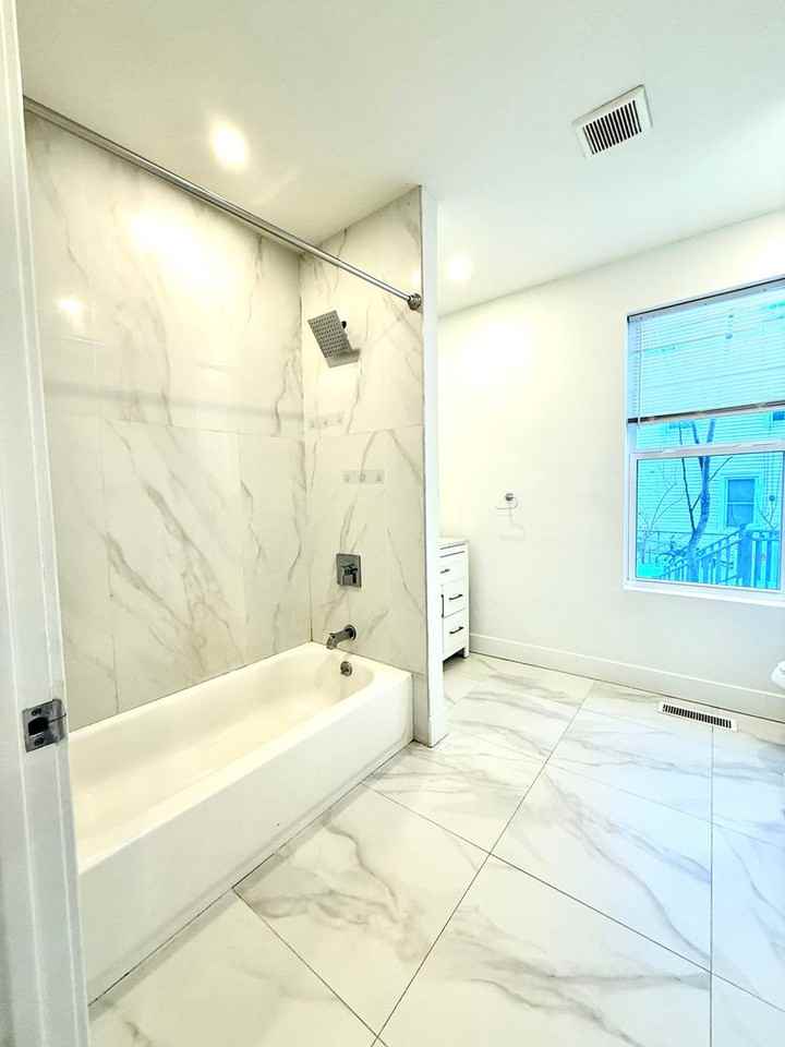 520 Delaware Ave - Photo 3 of 32