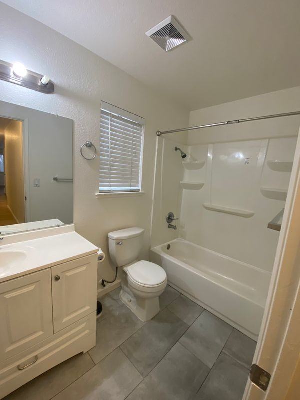 5800 Ehrhardt Ave - Photo 7 of 9