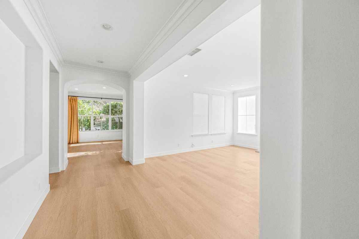 4980 Via Santana - Photo 7 of 50