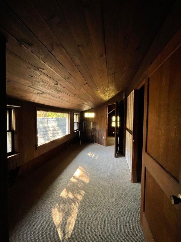 1142 Sperry Rd - Photo 2 of 3