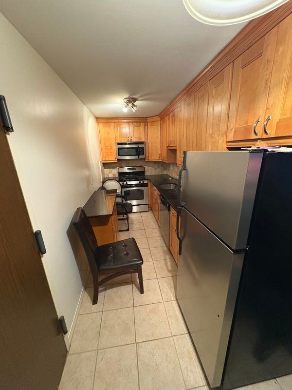 235 Henry Ave ##11b - Photo 3 of 7