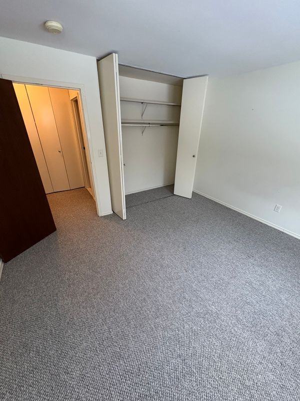 235 Henry Ave ##11b - Photo 7 of 7