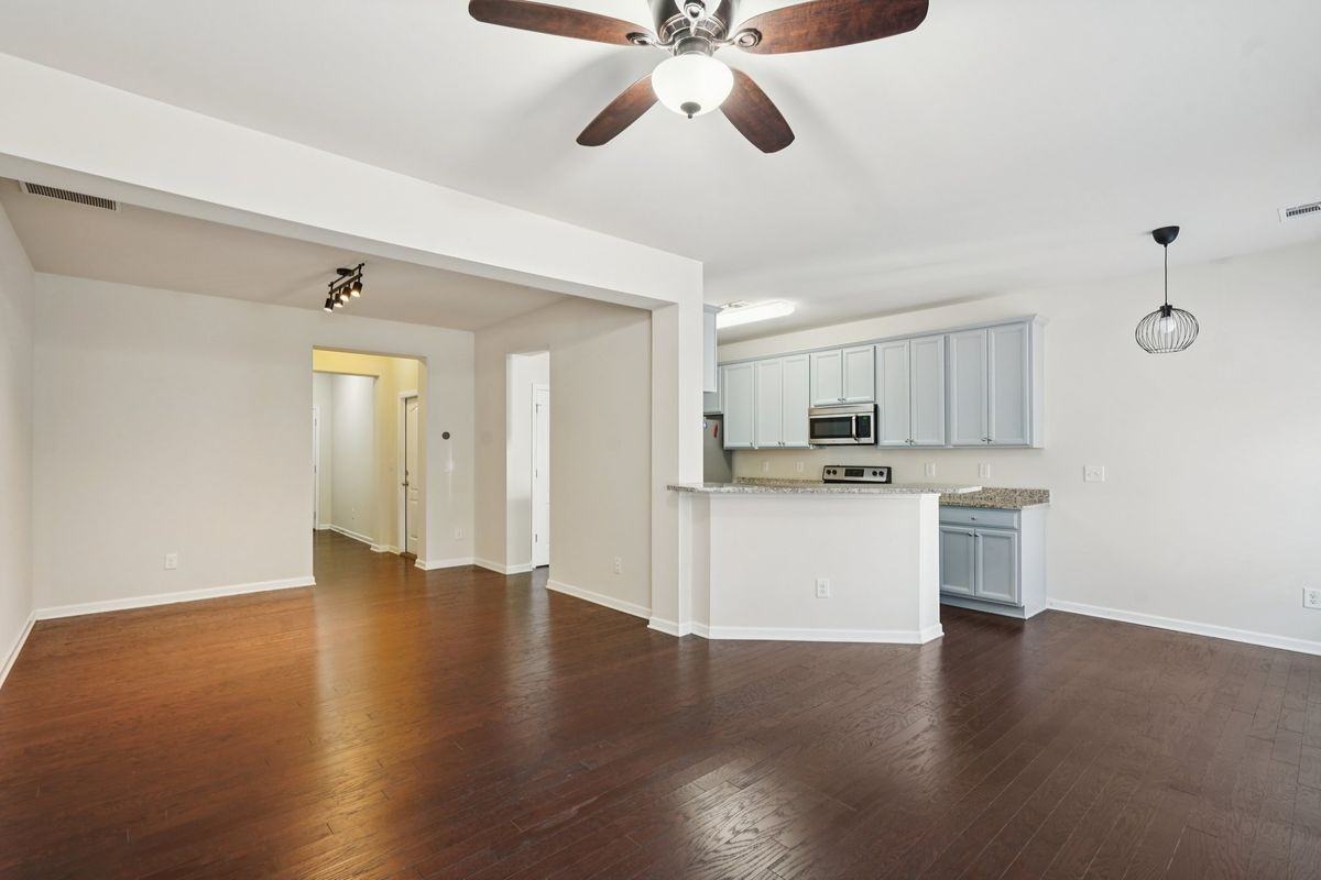 186 Granite Way - Photo 3 of 24