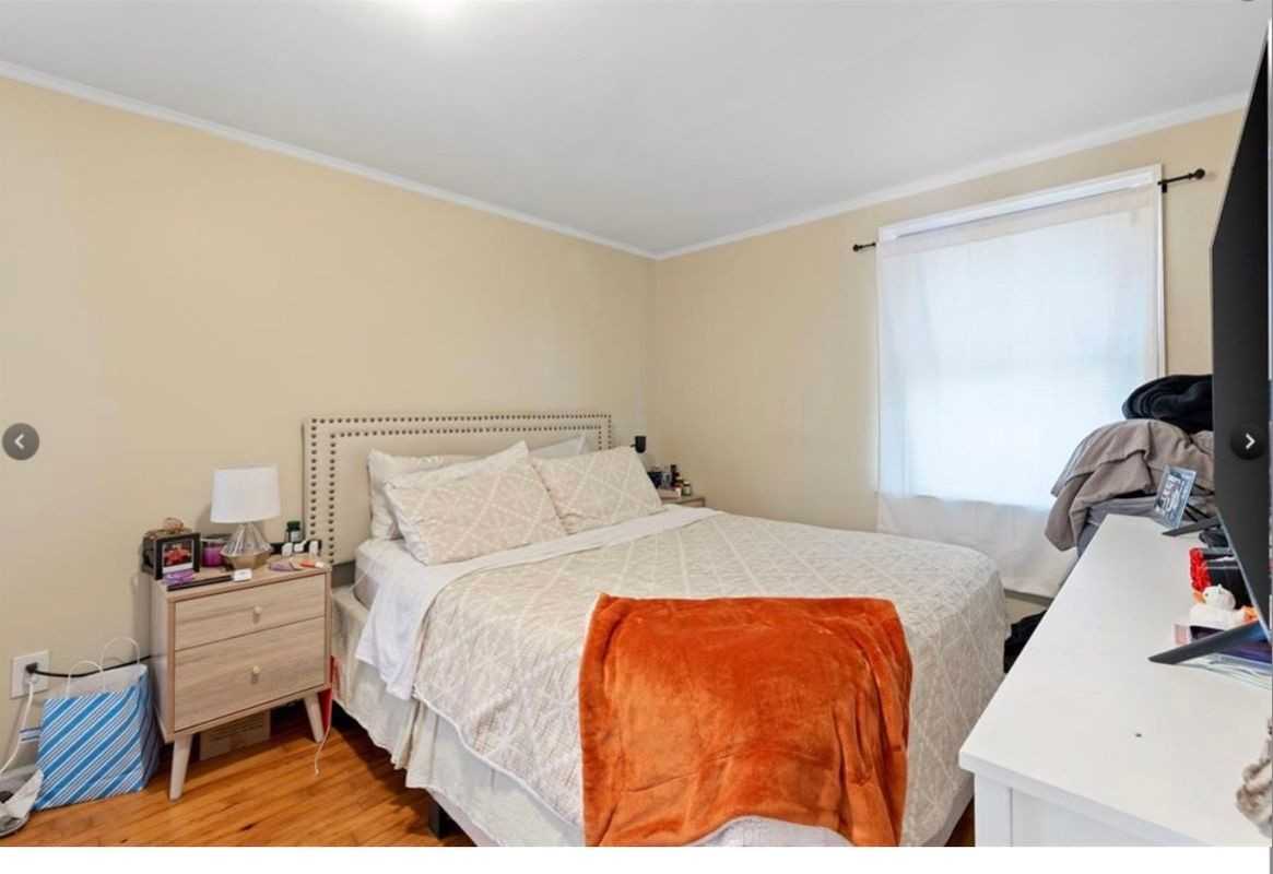 487 Emerson Pl ##2 - Photo 4 of 6