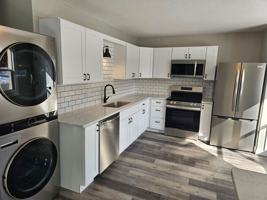 featured image of 126 W 15th Ave #3