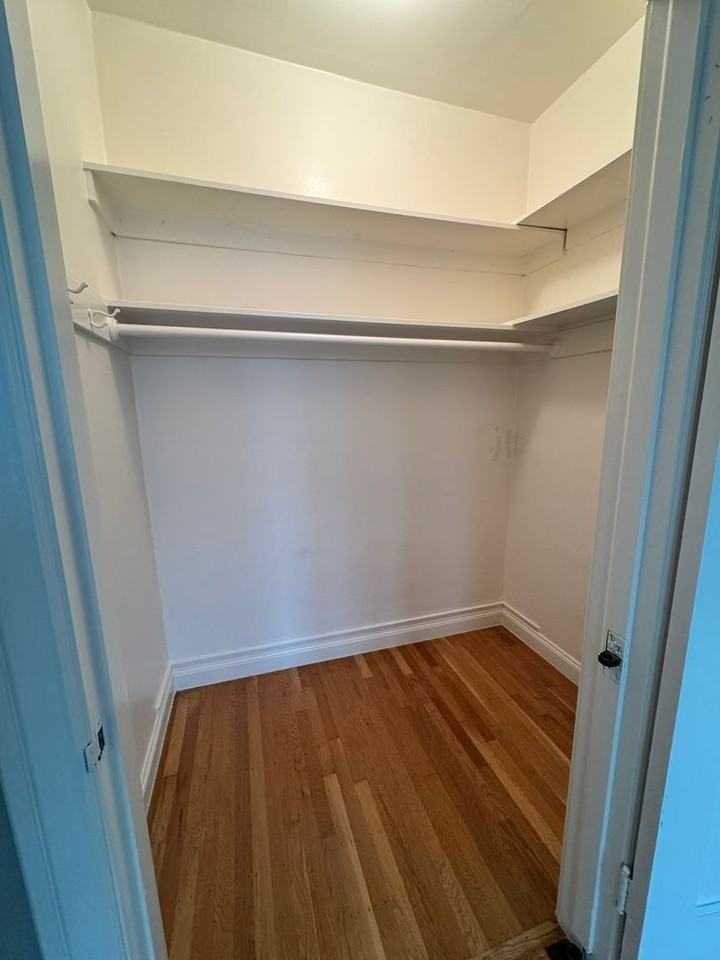 Fortview Apartment - Photo 5 of 17