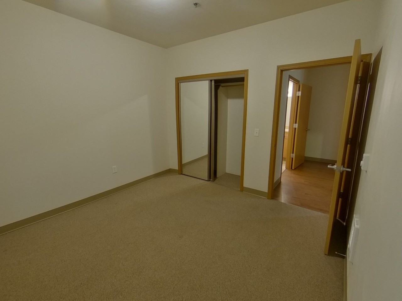 Parkside Place - Photo 6 of 19