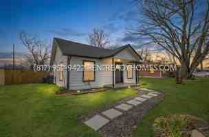 featured image of 210 S Main St