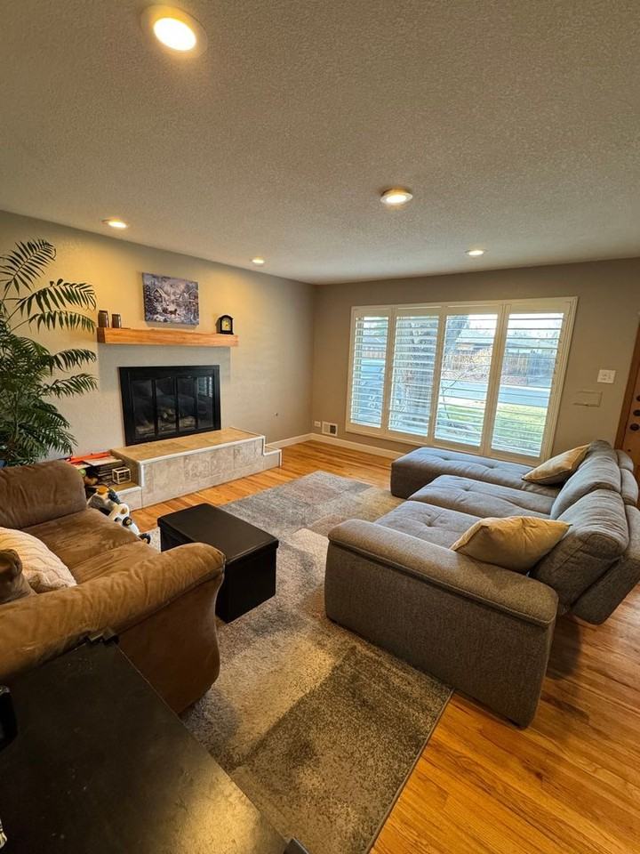 500 Estes St - Photo 7 of 35