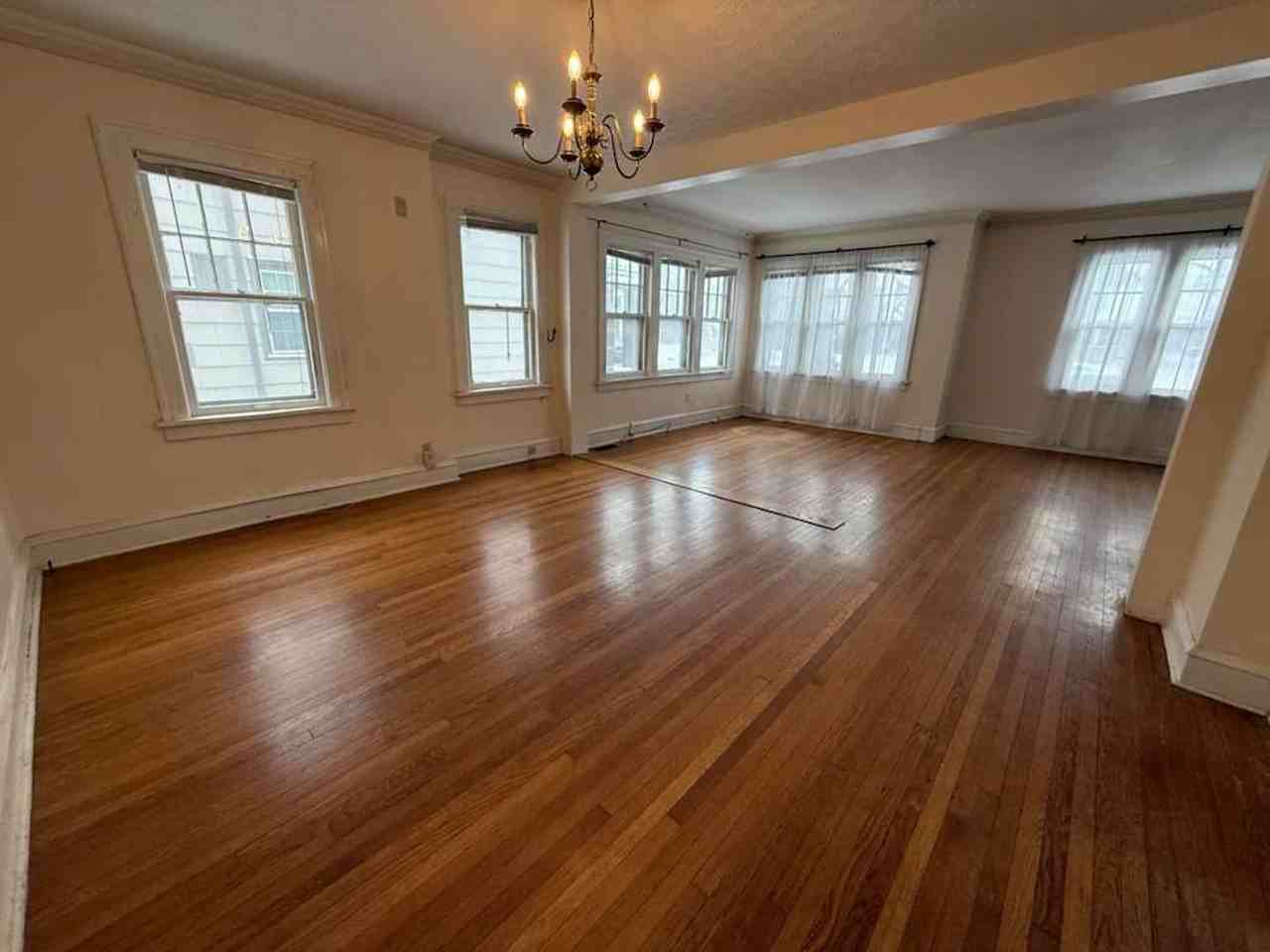 18231 Winslow - Photo 2 of 40