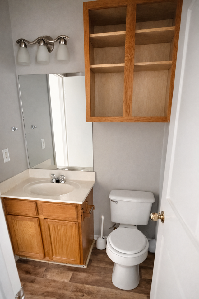 5705 Greengate Dr - Photo 5 of 7