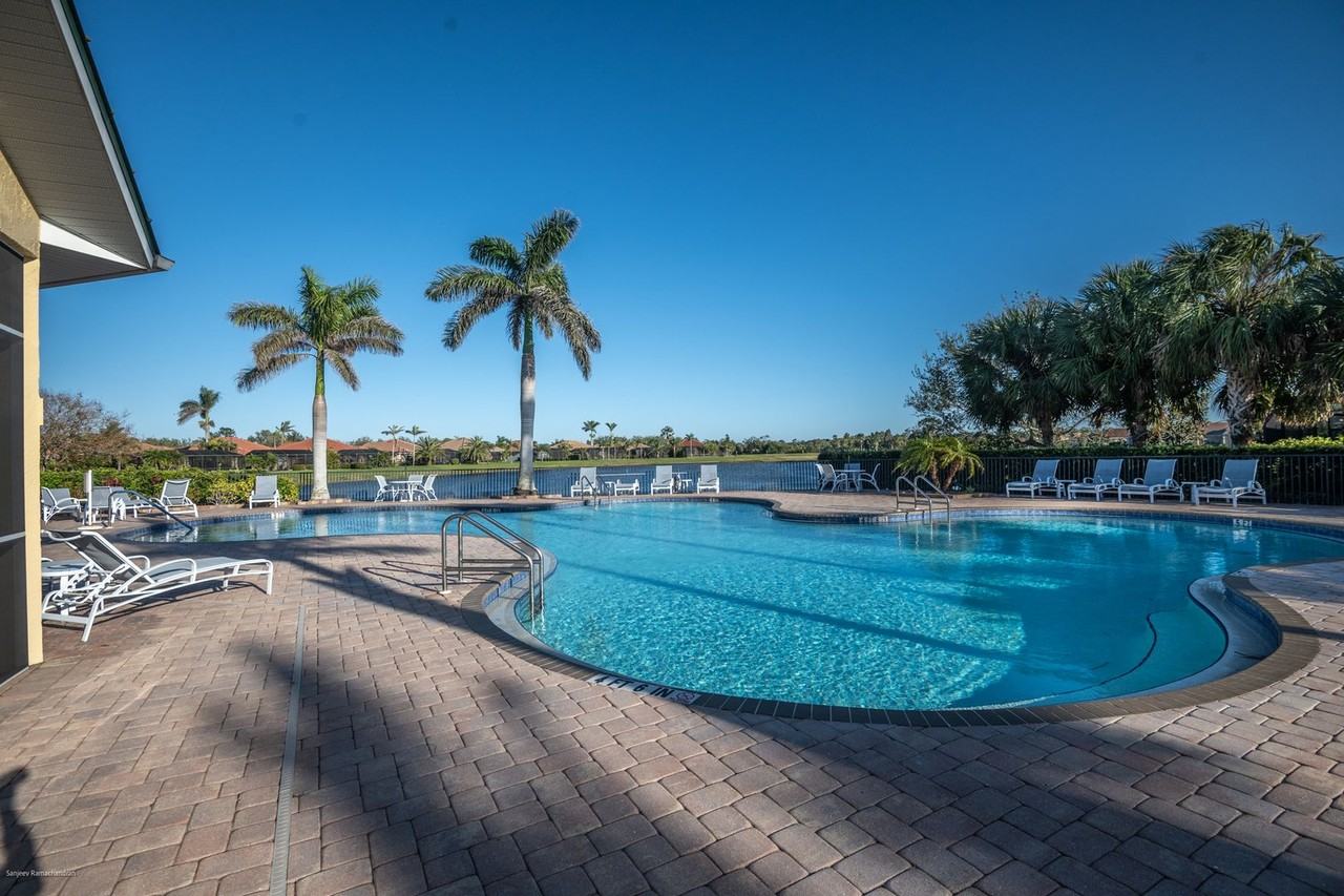 6571 Talon Bay Dr - Photo 2 of 50