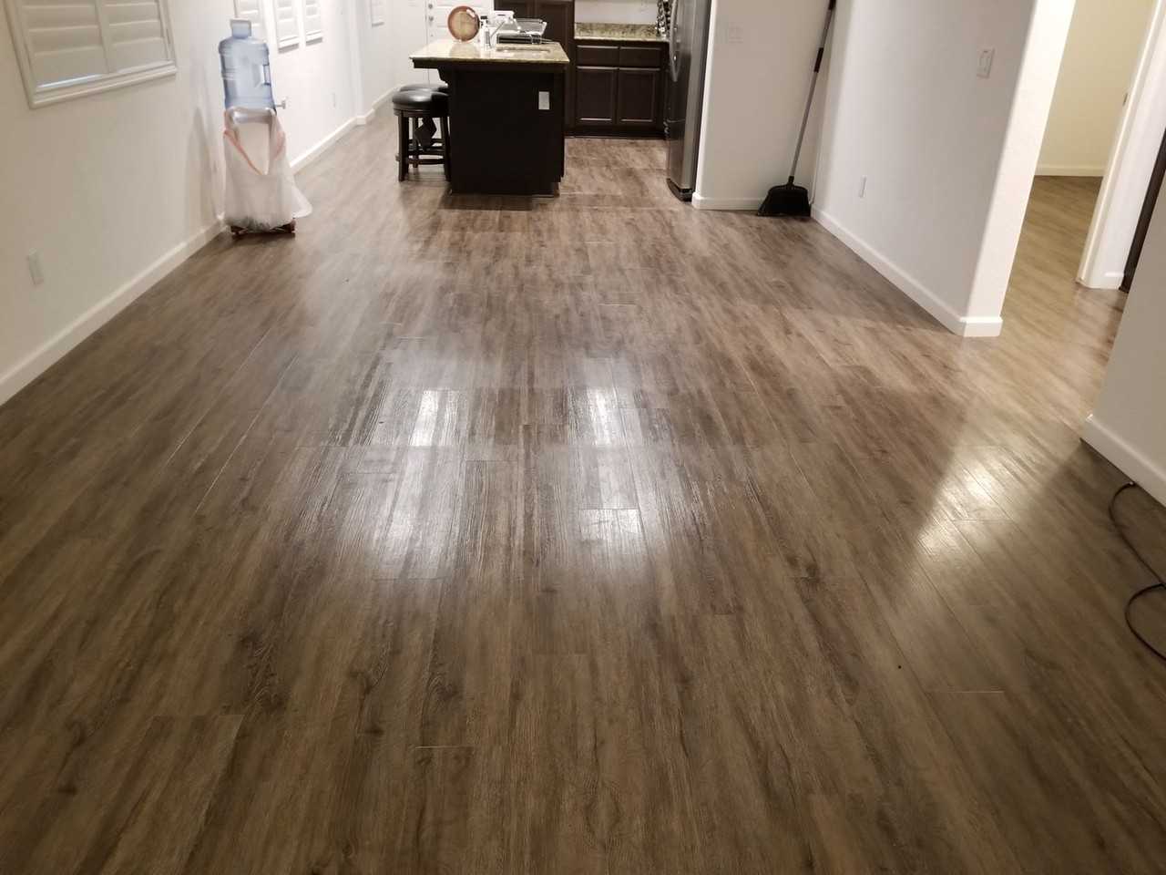 826 Tivoli Dr - Photo 2 of 9