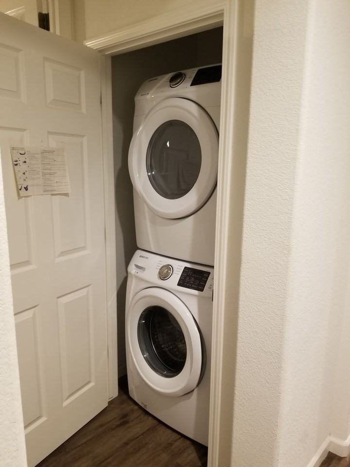 826 Tivoli Dr - Photo 6 of 9