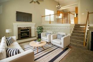 152 Ne Hidden Meadow Ln - Photo 1 of 1