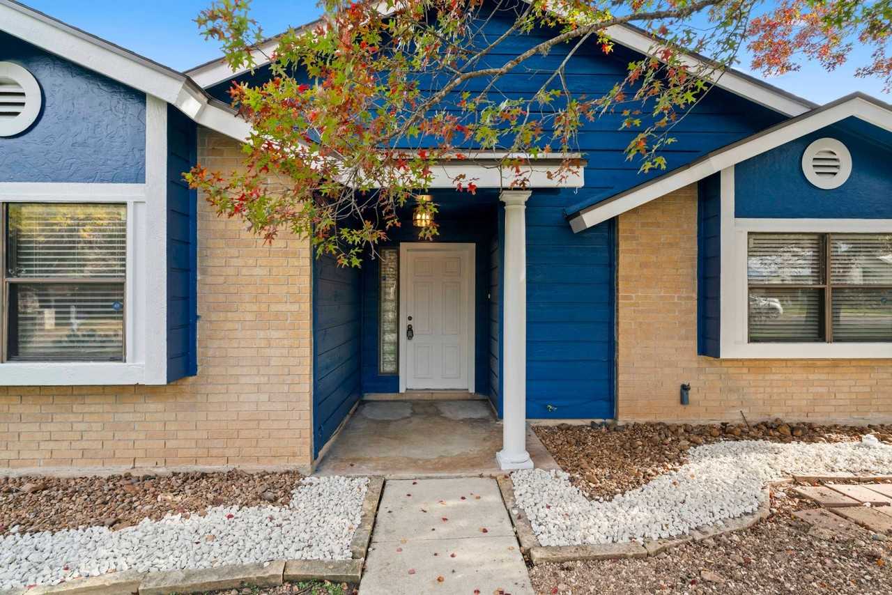 2314 Wilderness Hl - Photo 3 of 22