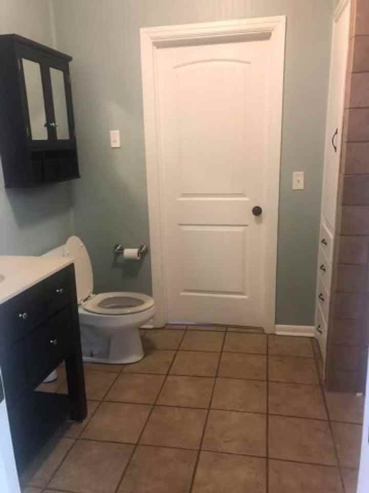 212 W Fairview St - Photo 5 of 9