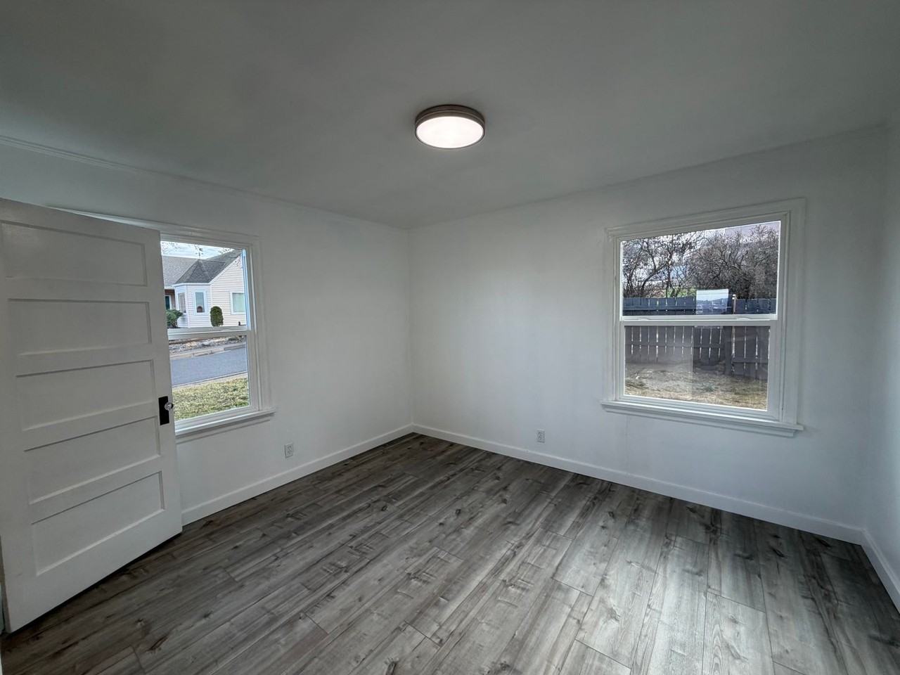 1302 Sw Goodwin Ln - Photo 7 of 13