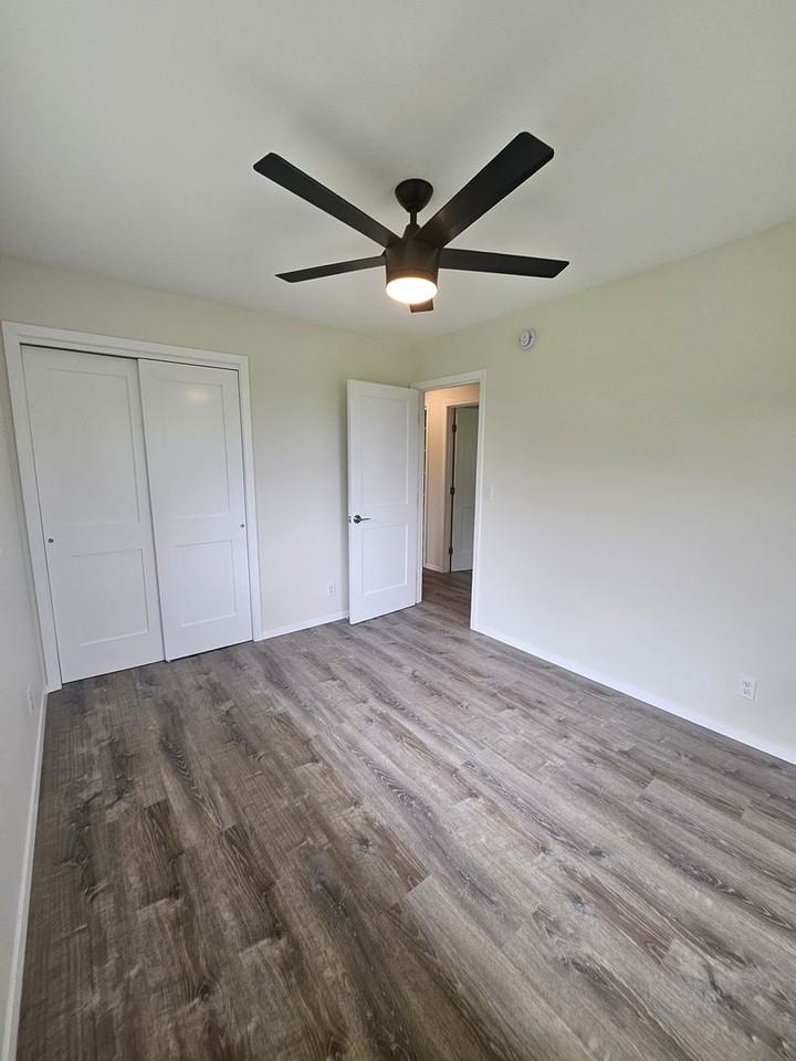 18-7856 N Lauko Rd - Photo 2 of 17