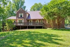 204 Hilltop Rd - Photo 1 of 1