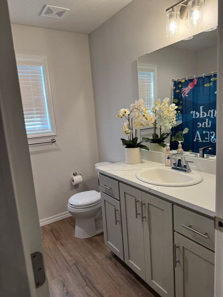 3040 E Franz Sigel St - Photo 3 of 16