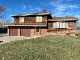 9430 Taylor St - Photo 1 of 1