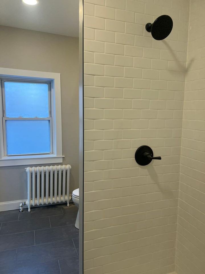 326 State St - Photo 5 of 6