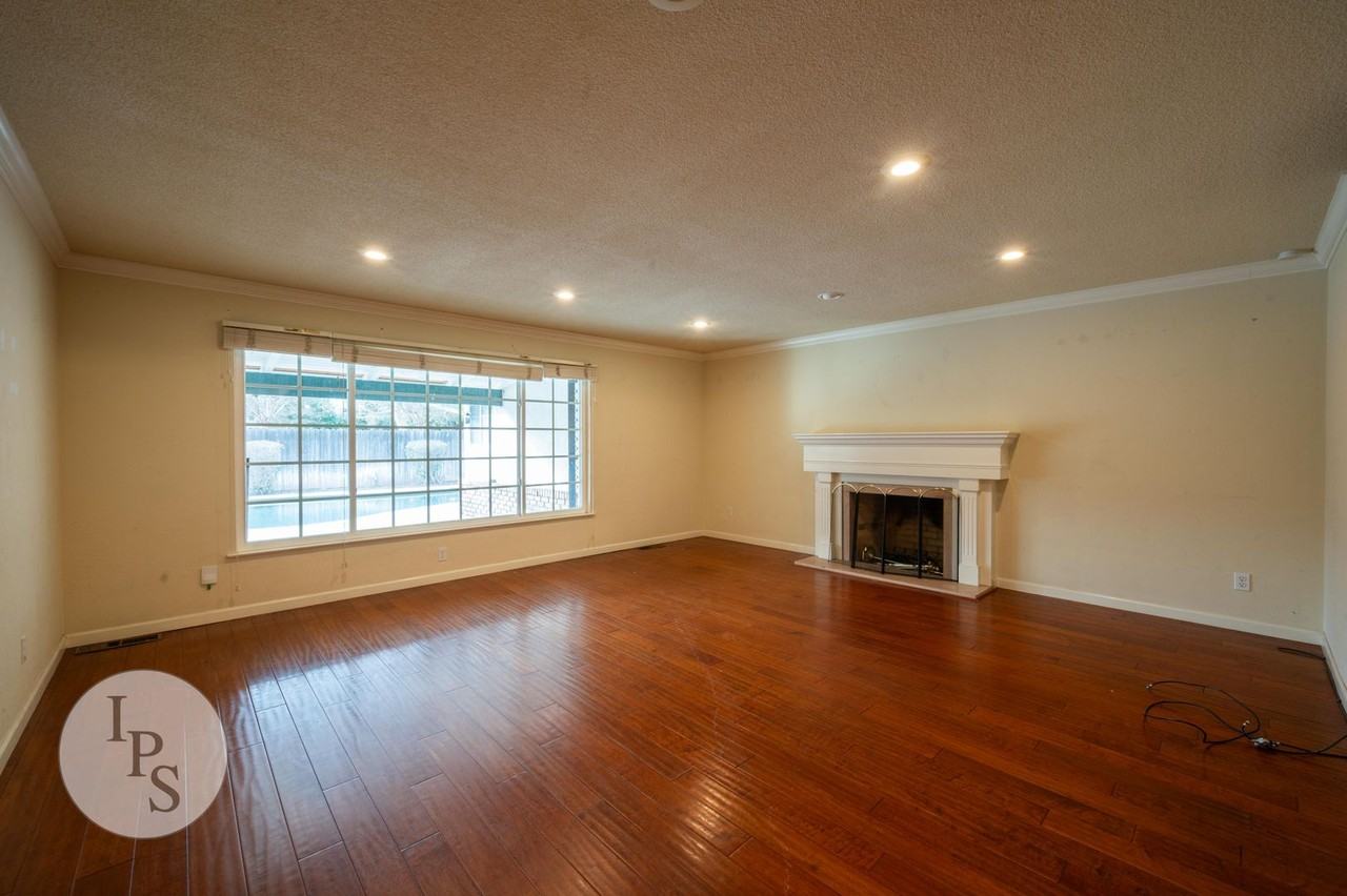 5309 N Palm Ave - Photo 7 of 37