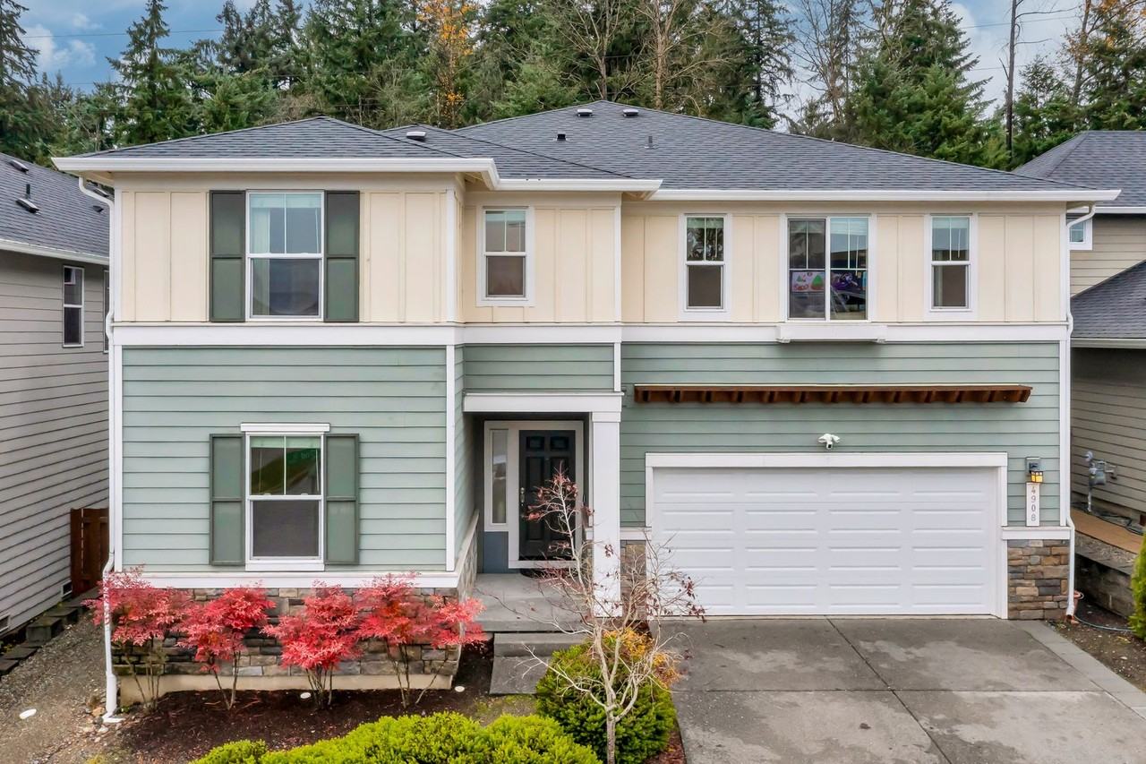 4908 S 322nd St - Photo 2 of 32