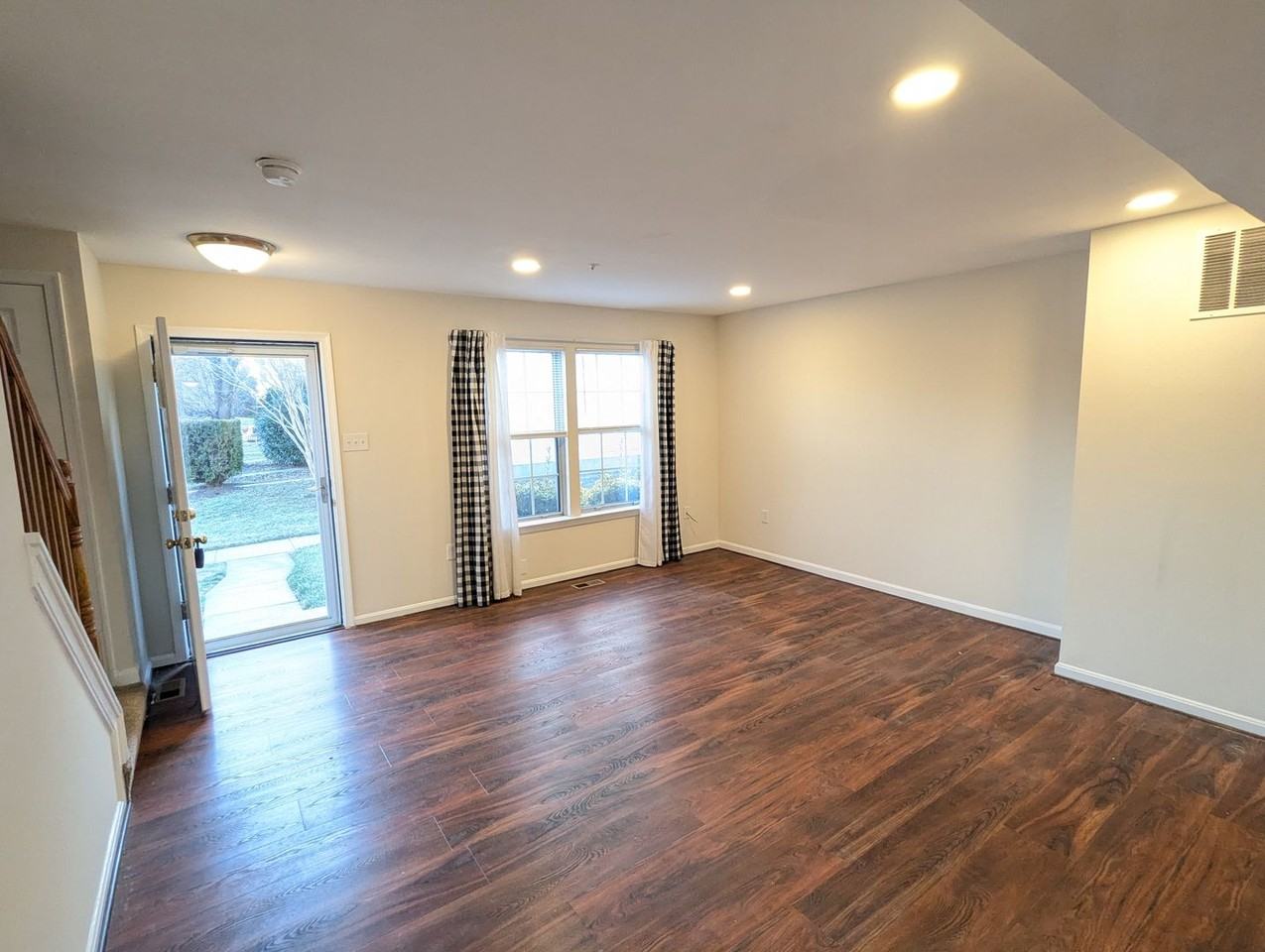 6652 Canada Goose Ct - Photo 4 of 34