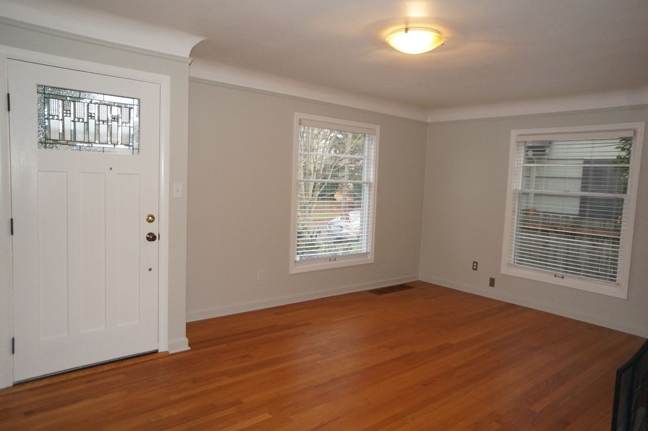 5835 Ne 32nd Pl - Photo 2 of 42